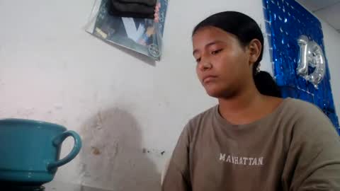 Snapshot of hade_stefy chatting on 3, 7, 2026 Hade independent model online show from 3, 7, 2026