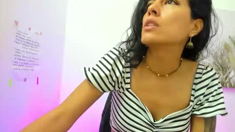 Snapshot of hadeom_ chatting on 4, 10, 2025 Hadeom online show from 4, 10, 2025