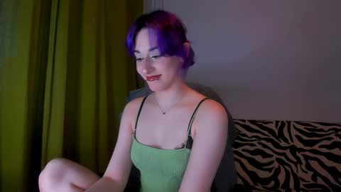 Snapshot of hadley_mills chatting on 11, 4, 2026 hadley online show from 11, 4, 2026