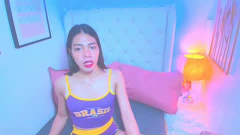 Snapshot of hailee_harper chatting on 5, 2, 2025 HAILEE HORNY online show from 5, 2, 2025
