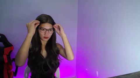 hailey69sexy online show from 17, 9, 2025