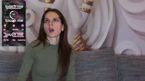 Snapshot of hailey_peach chatting on 7, 3, 2025 HaileyPeach online show from 7, 3, 2025
