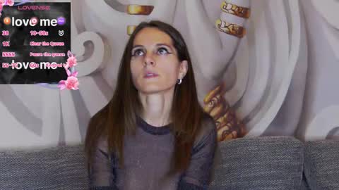 Snapshot of hailey_peach chatting on 16, 10, 2025 HaileyPeach online show from 16, 10, 2025