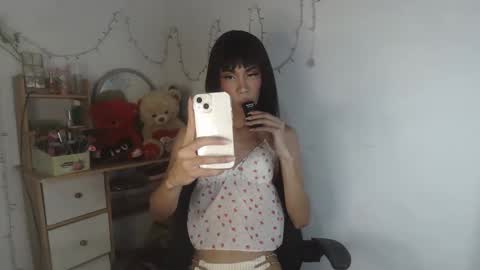 Snapshot of hailey_sweetcum77 chatting on 13, 4, 2026 hailey_sweetcum77 online show from 13, 4, 2026