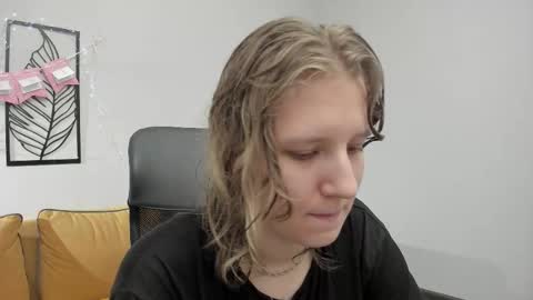 Snapshot of haileyfoxy chatting on 11, 2, 2026 Hailey online show from 11, 2, 2026