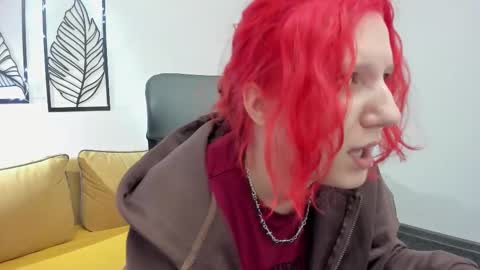 Snapshot of haileyfoxy chatting on 9, 3, 2026 Hailey online show from 9, 3, 2026