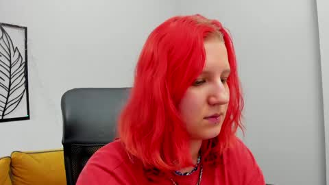 Snapshot of haileyfoxy chatting on 24, 4, 2026 Hailey online show from 24, 4, 2026