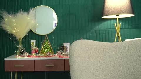 Hailey online show from 18, 12, 2025