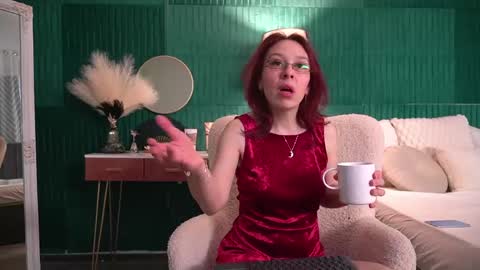 Snapshot of haileymoon85 chatting on 9, 5, 2026 Hailey online show from 9, 5, 2026
