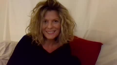 Snapshot of haileys123 chatting on 23, 2, 2025 Hailey online show from 23, 2, 2025