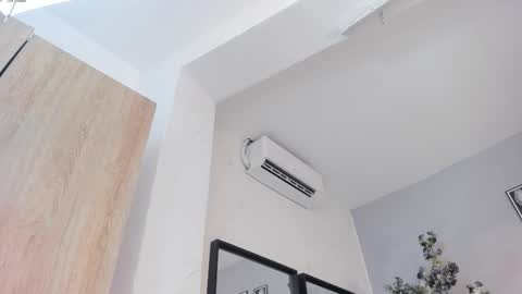 haileystonei online show from 5, 11, 2025