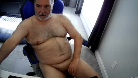 Snapshot of hairbear63 chatting on 12, 7, 2026 HairBear63 online show from 12, 7, 2026