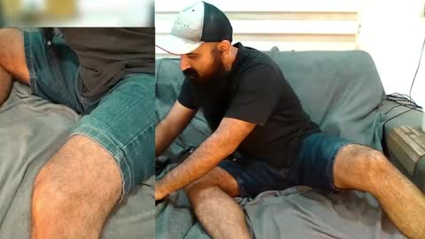 Snapshot of hairybeardedsmoker chatting on 19, 3, 2026 Hairy Beard Smoker online show from 19, 3, 2026