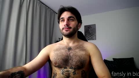 Snapshot of hairycuss chatting on 15, 4, 2026 Adam online show from 15, 4, 2026