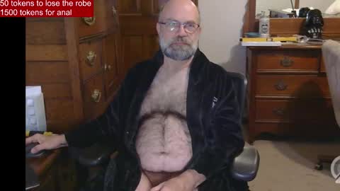Snapshot of hairydaddybear69 chatting on 19, 3, 2026 HairyDaddyBear69 online show from 19, 3, 2026