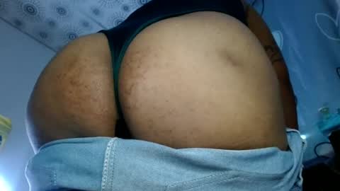Snapshot of hairygirl83 chatting on 23, 6, 2026 hairygirl83 online show from 23, 6, 2026