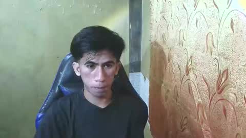 hairyhugecock_22 online show from 27, 11, 2025