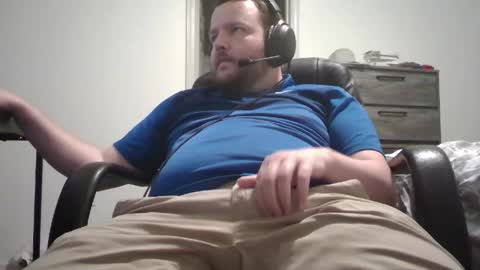 Snapshot of hairymikey chatting on 17, 4, 2026 hairymikey online show from 17, 4, 2026