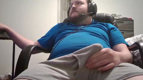 Snapshot of hairymikey chatting on 30, 4, 2026 hairymikey online show from 30, 4, 2026