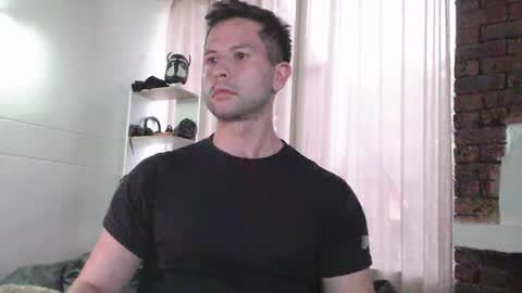 Snapshot of hairyncuteass chatting on 10, 1, 2025 hairyncuteass online show from 10, 1, 2025