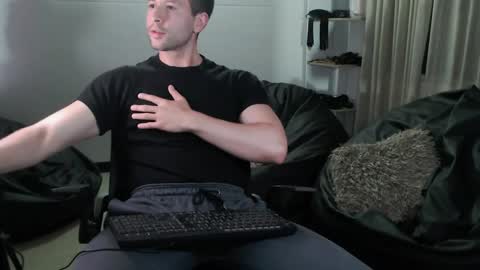 Snapshot of hairyncuteass chatting on 26, 1, 2025 hairyncuteass online show from 26, 1, 2025