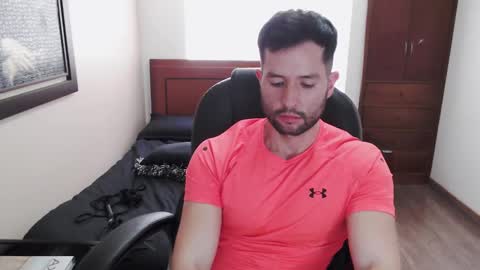 Snapshot of hairyncuteass chatting on 11, 2, 2025 hairyncuteass online show from 11, 2, 2025