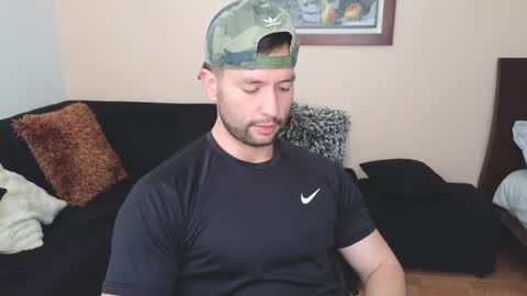 Snapshot of hairyncuteass chatting on 18, 2, 2025 hairyncuteass online show from 18, 2, 2025