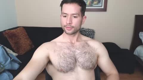 Snapshot of hairyncuteass chatting on 21, 2, 2025 hairyncuteass online show from 21, 2, 2025