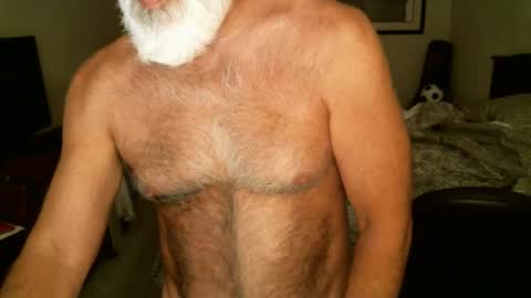 Snapshot of hairypecsguy chatting on 24, 4, 2026 Hairy pecs online show from 24, 4, 2026