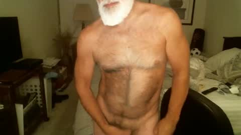 Snapshot of hairypecsguy chatting on 2, 5, 2026 Hairy pecs online show from 2, 5, 2026