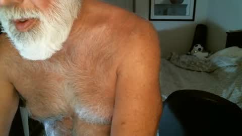 Snapshot of hairypecsguy chatting on 13, 5, 2026 Hairy pecs online show from 13, 5, 2026