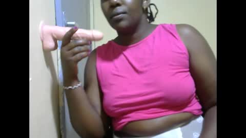 Snapshot of hairypussybigassy001 chatting on 9, 2, 2025 hairypussybigassy001 online show from 9, 2, 2025