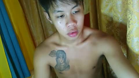 haku020485 online show from 25, 11, 2025