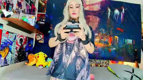 Haku Please help me with your thumbs up its important  online show from 5, 11, 2025