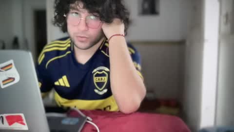 halfblood18 online show from 17, 7, 2026