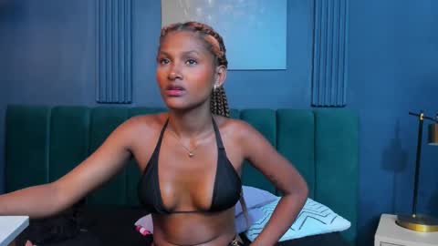 Snapshot of halleylorens chatting on 25, 9, 2025 Halley Lorens online show from 25, 9, 2025