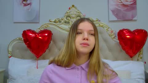 Snapshot of hallybradley chatting on 18, 2, 2026 HallyBradley online show from 18, 2, 2026