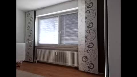 Snapshot of hamburgcock86 chatting on 9, 11, 2025 hamburgcock86 online show from 9, 11, 2025