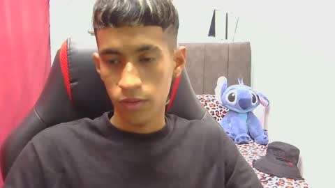 Snapshot of hamcummboy20 chatting on 25, 4, 2026 hamcummboy20 online show from 25, 4, 2026