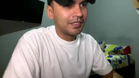 Snapshot of hamiltong12 chatting on 22, 10, 2025 hamiltong12 online show from 22, 10, 2025