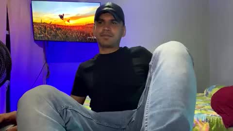 Snapshot of hamiltong12 chatting on 2, 12, 2025 hamiltong12 online show from 2, 12, 2025