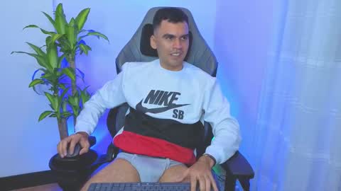 hamiltong12 online show from 5, 3, 2026