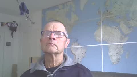 Snapshot of hamto65 chatting on 22, 2, 2025 Prefer men 80 online show from 22, 2, 2025