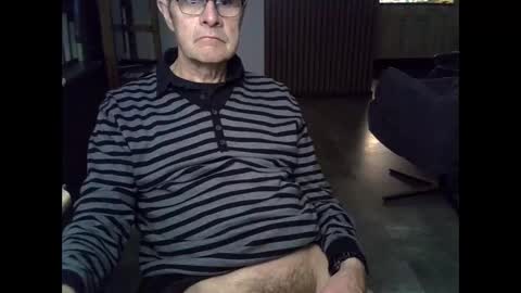 Prefer men 80 online show from 5, 4, 2026