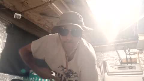 Snapshot of han811381 chatting on 10, 11, 2025 han811381 online show from 10, 11, 2025