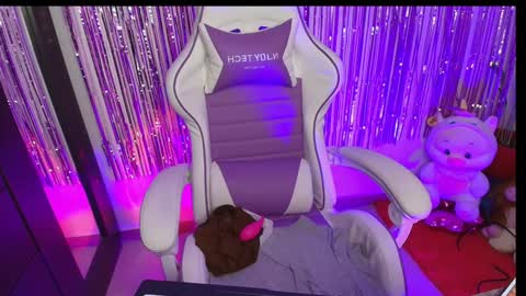 Hana Garcia online show from 27, 12, 2024