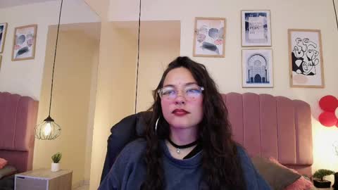 Snapshot of hanabie_ chatting on 11, 4, 2026 hanabie_ online show from 11, 4, 2026