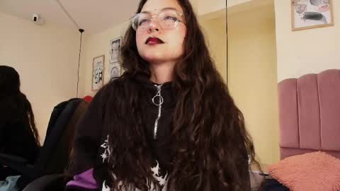 Snapshot of hanabie_ chatting on 14, 4, 2026 hanabie_ online show from 14, 4, 2026