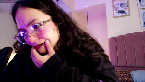 Snapshot of hanabie_ chatting on 28, 4, 2026 hanabie_ online show from 28, 4, 2026