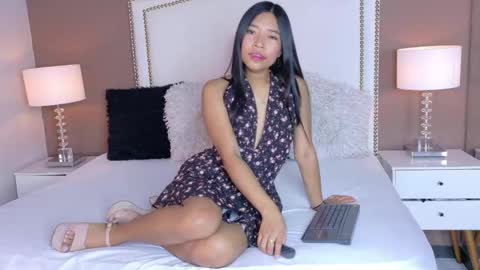 Snapshot of hanaluna chatting on 10, 4, 2026 Hanna online show from 10, 4, 2026